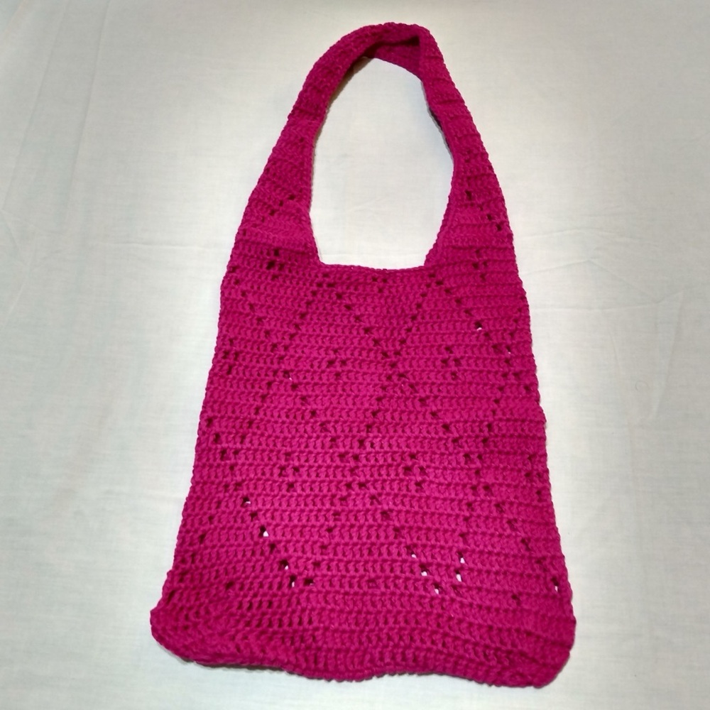 Fuchsia Hand- Crochet Shoulder Bag